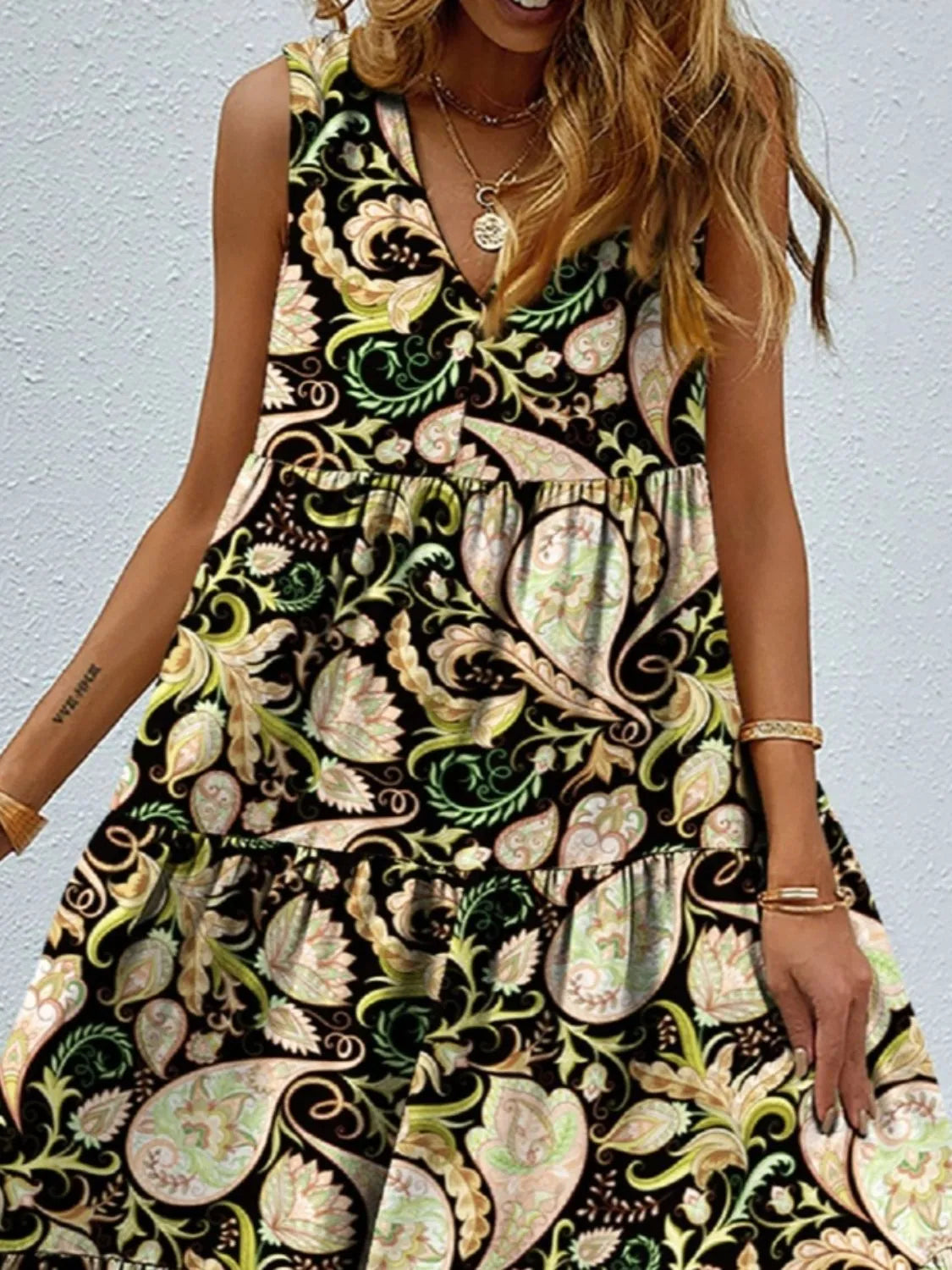 Printed V-Neck Tiered Maxi Tank Dress – Trendsi | ClozArt