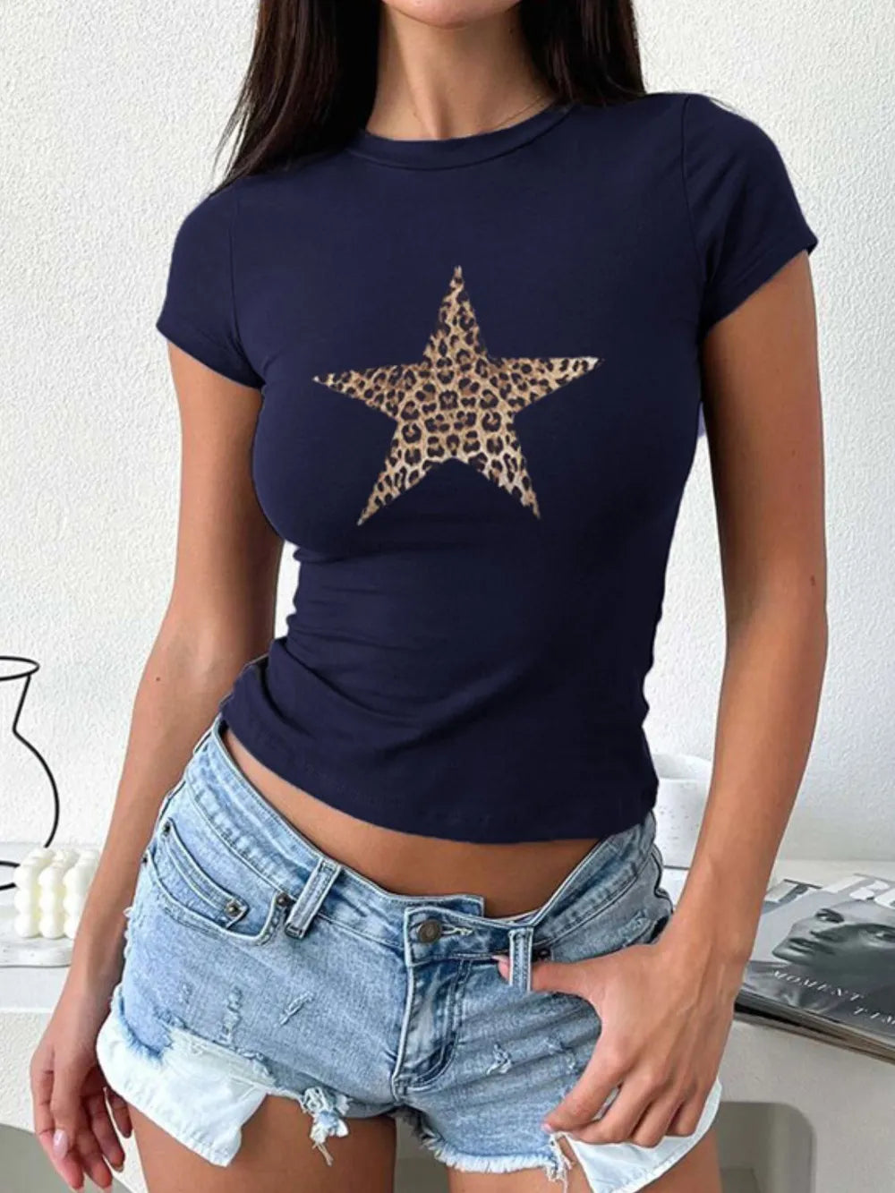 Devine Star Round Neck Short Sleeve T-Shirt – Trendsi | ClozArt