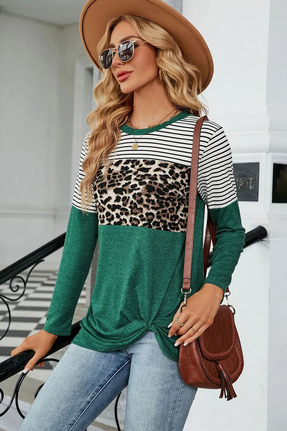 Leopard Striped Round Neck T-Shirt – Trendsi | ClozArt