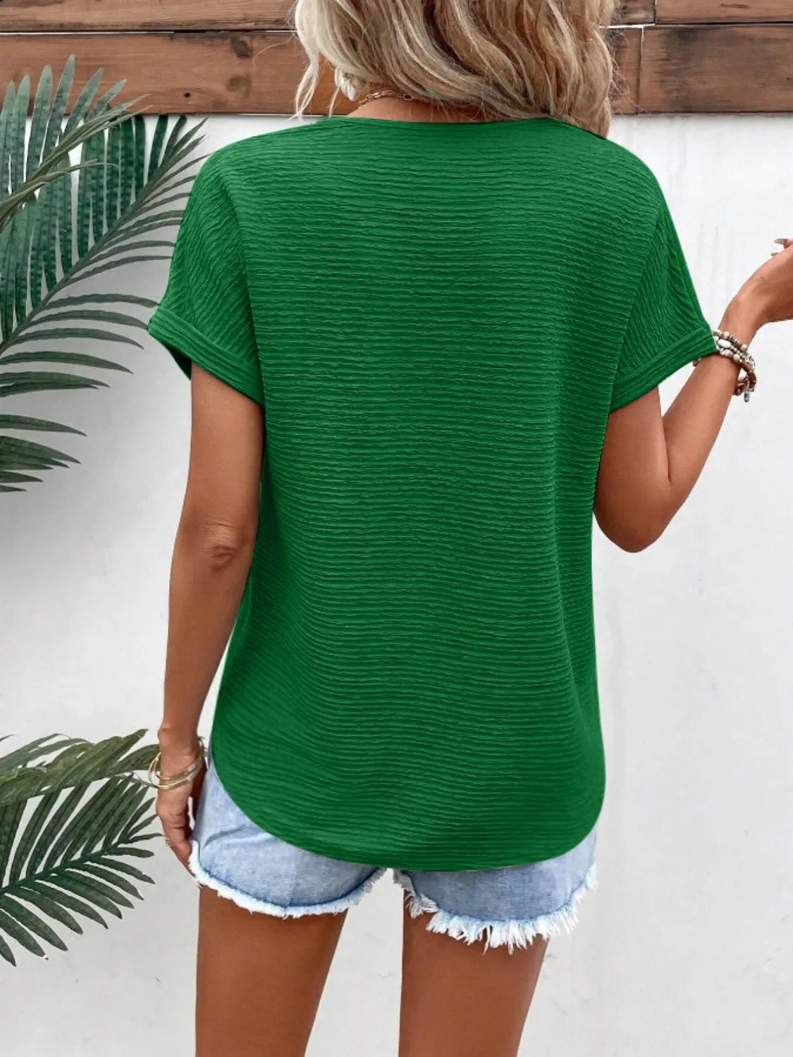 Textured Solid Color Short Sleeve Top – Trendsi | ClozArt