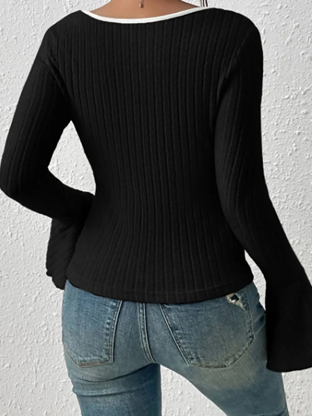 Scoop Neck Long Sleeve T-Shirt – Trendsi | ClozArt