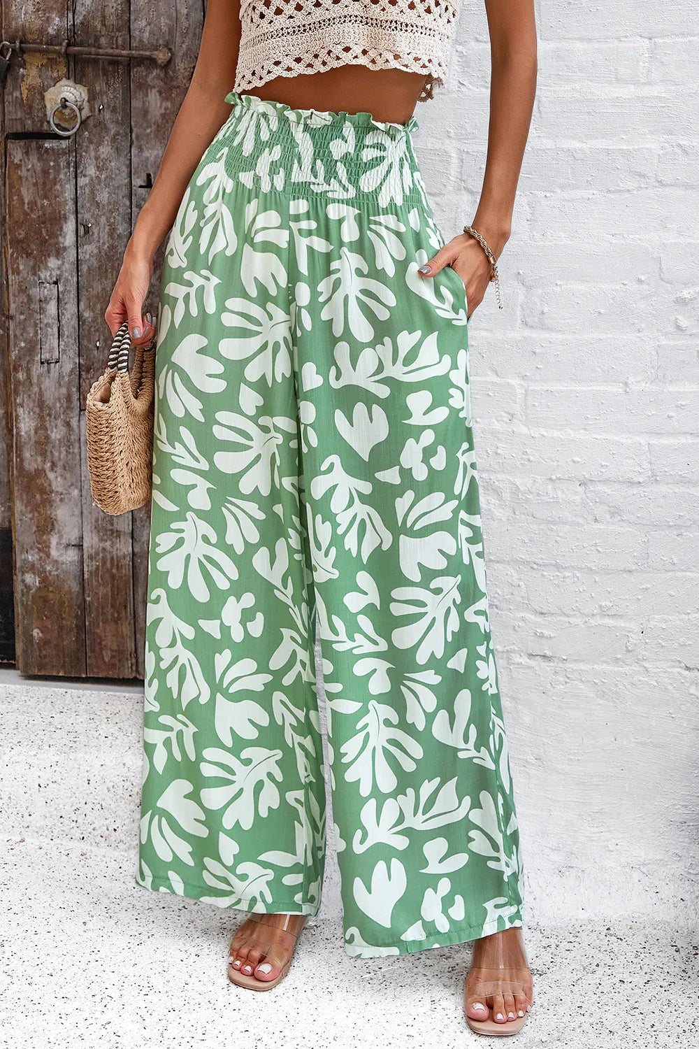 Devine Smocked Printed Wide Leg Pants with Pockets – Trendsi | ClozArt