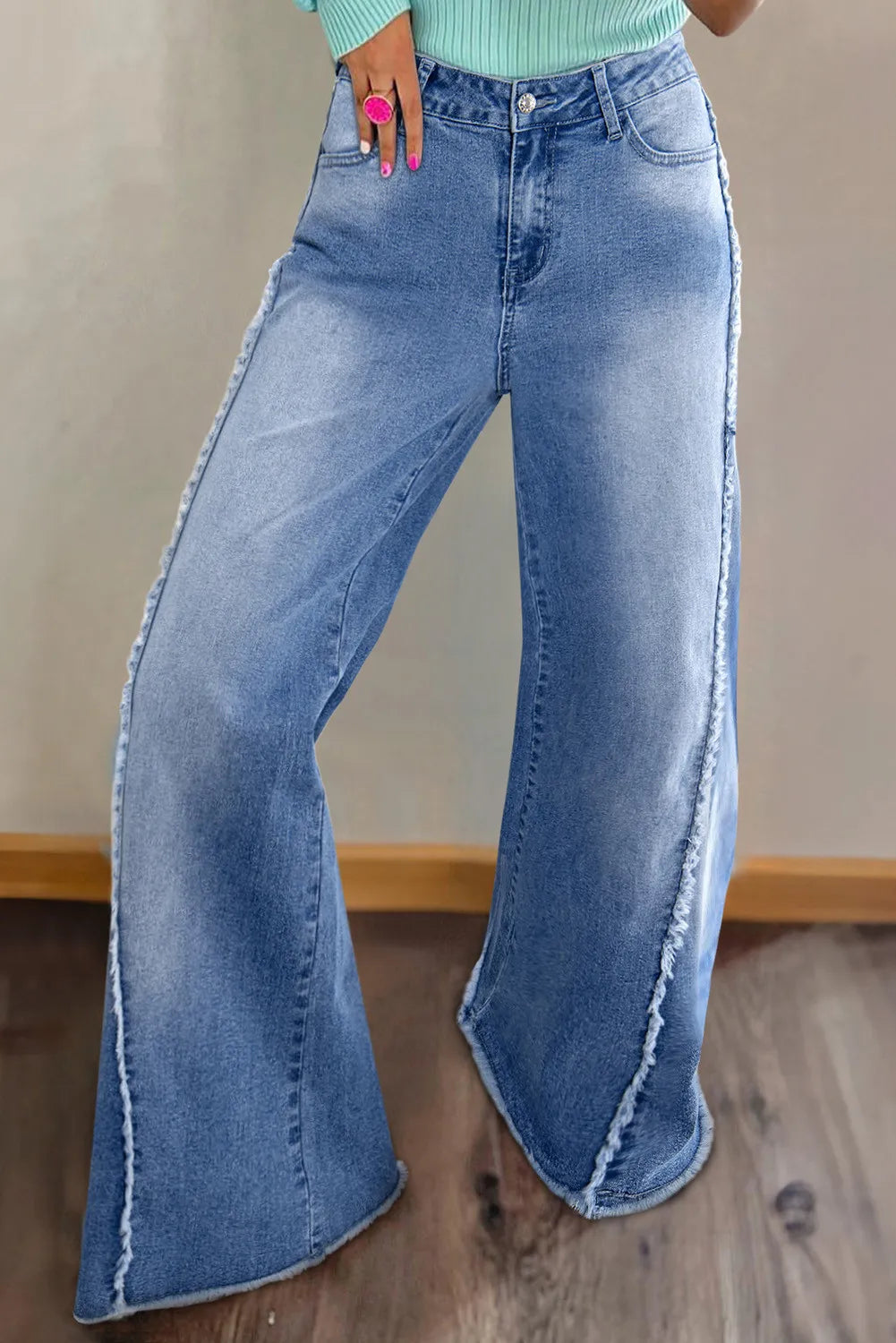 Raw Hem Wide Leg Jeans with Pockets – Trendsi | ClozArt
