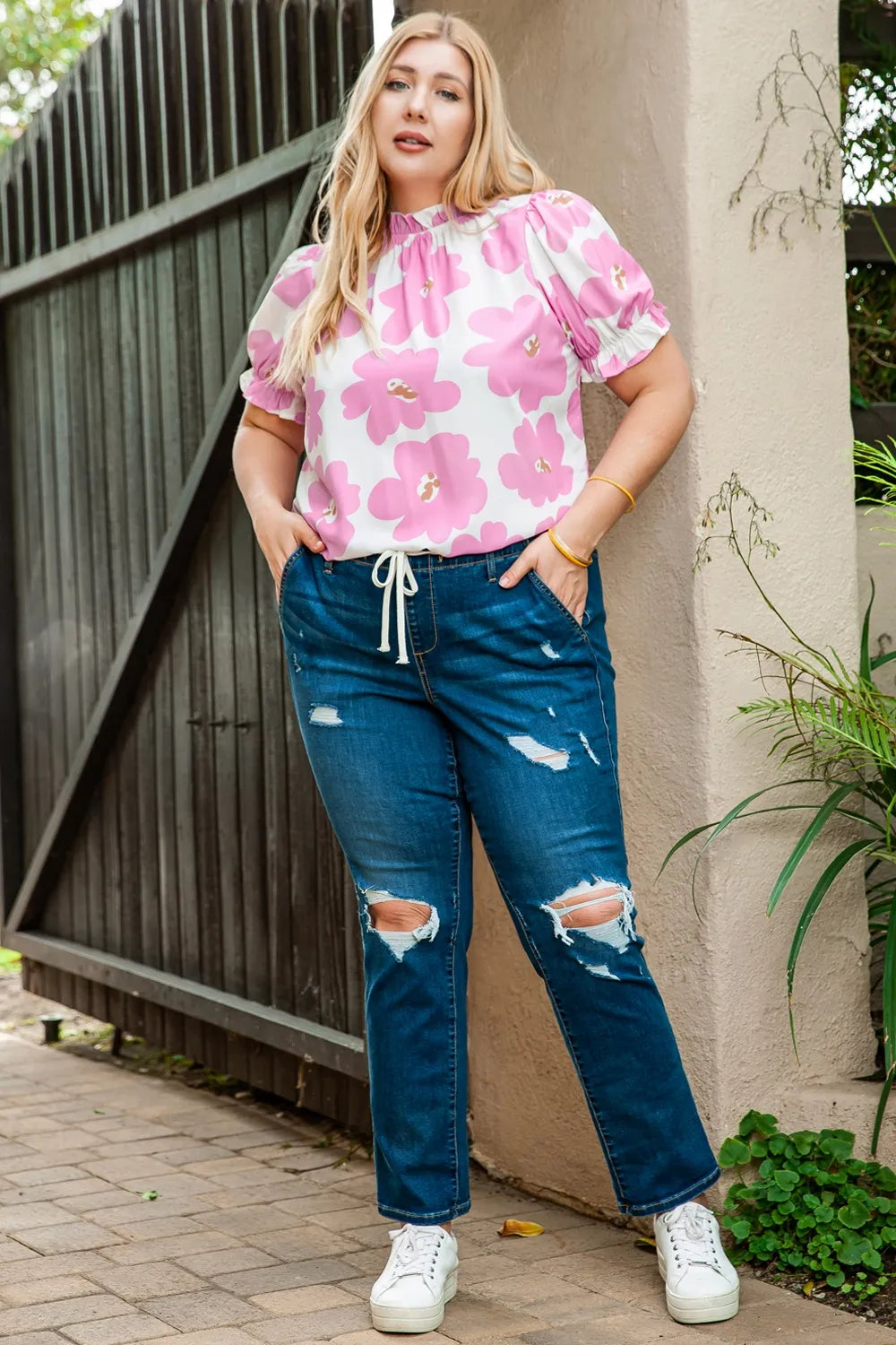 Plus Size Printed Round Neck Short Sleeve Top – Trendsi | ClozArt
