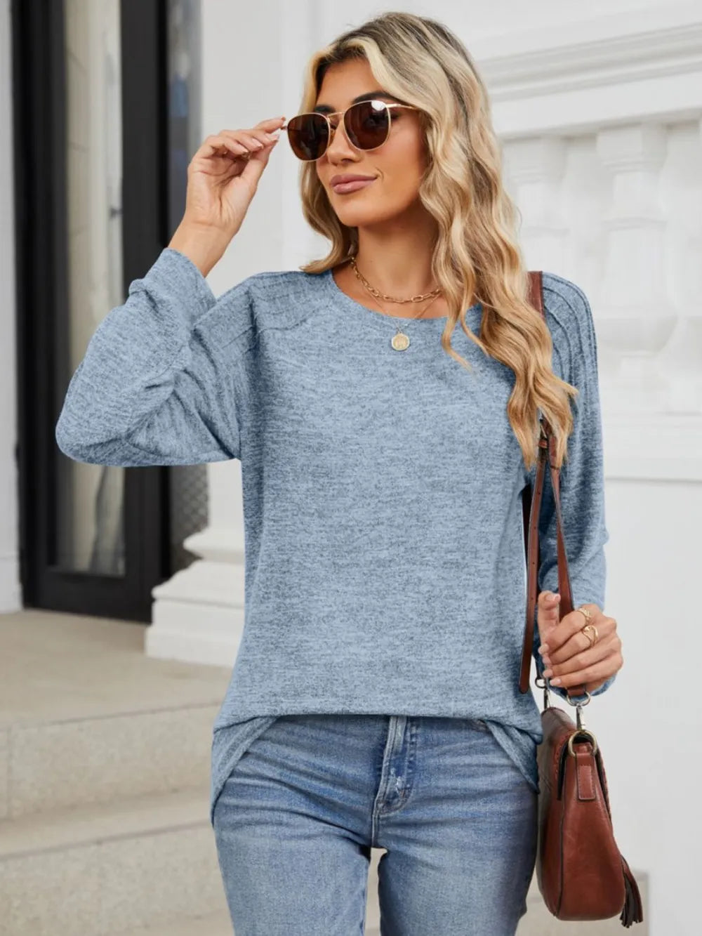 Round Neck Long Sleeve T-Shirt – Trendsi | ClozArt