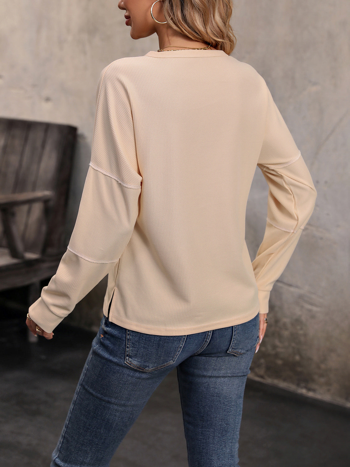 Perfee Round Neck Buttoned Slit Long Sleeve Top – Trendsi | ClozArt