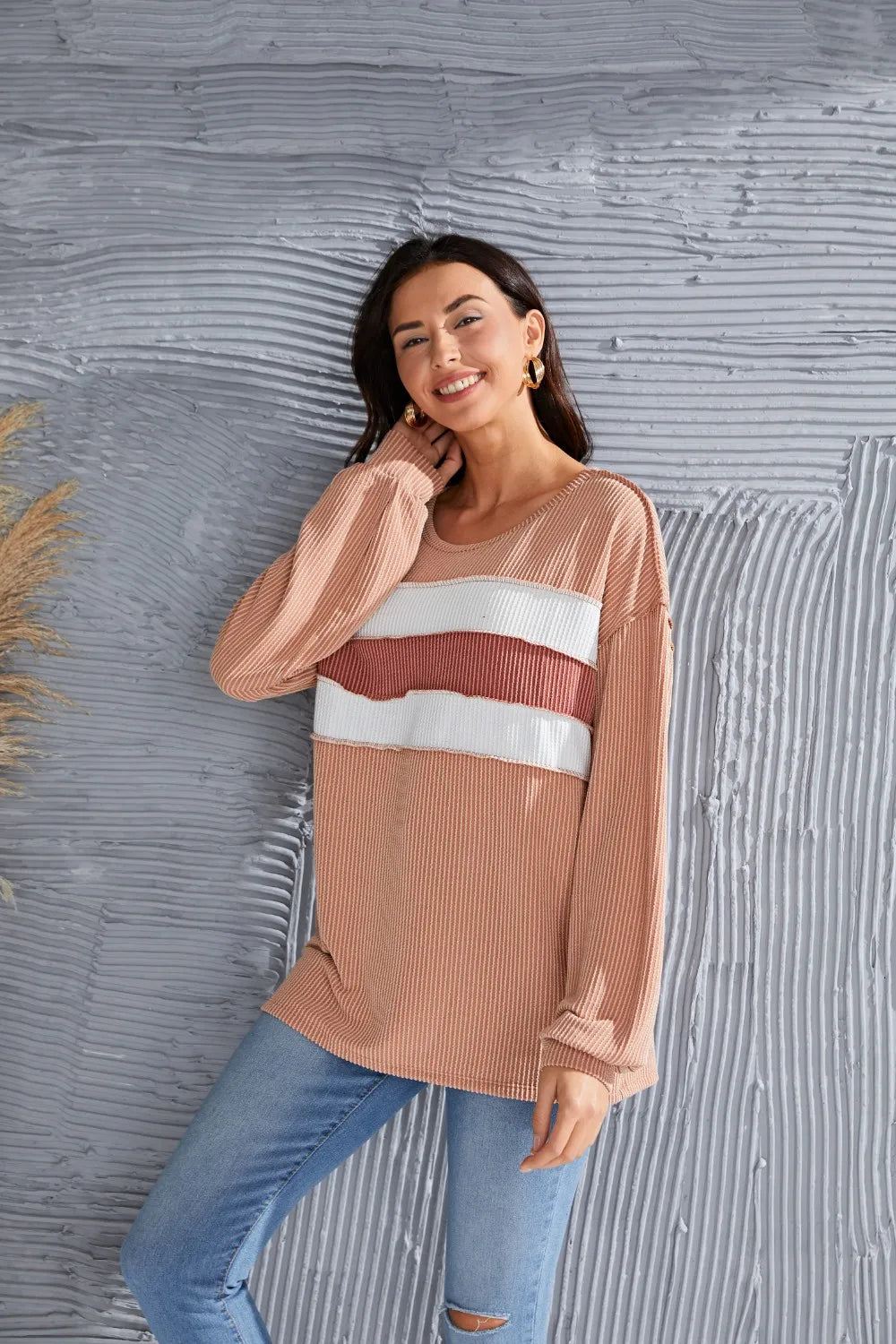 Ribbed Color Block Exposed Seam Round Neck Blouse – Trendsi | ClozArt