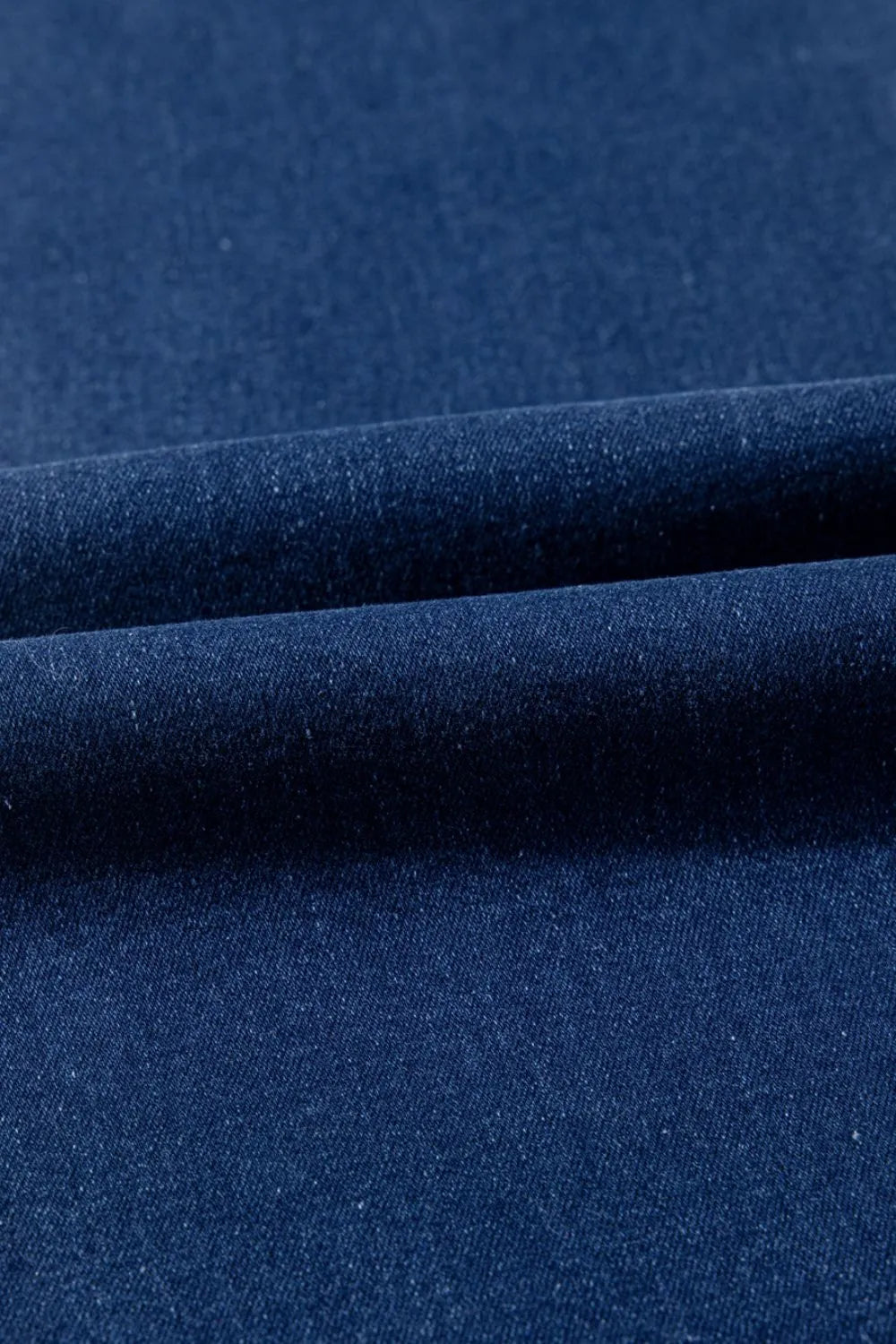 Center Seam Deep Wash Straight Jeans – Trendsi | ClozArt