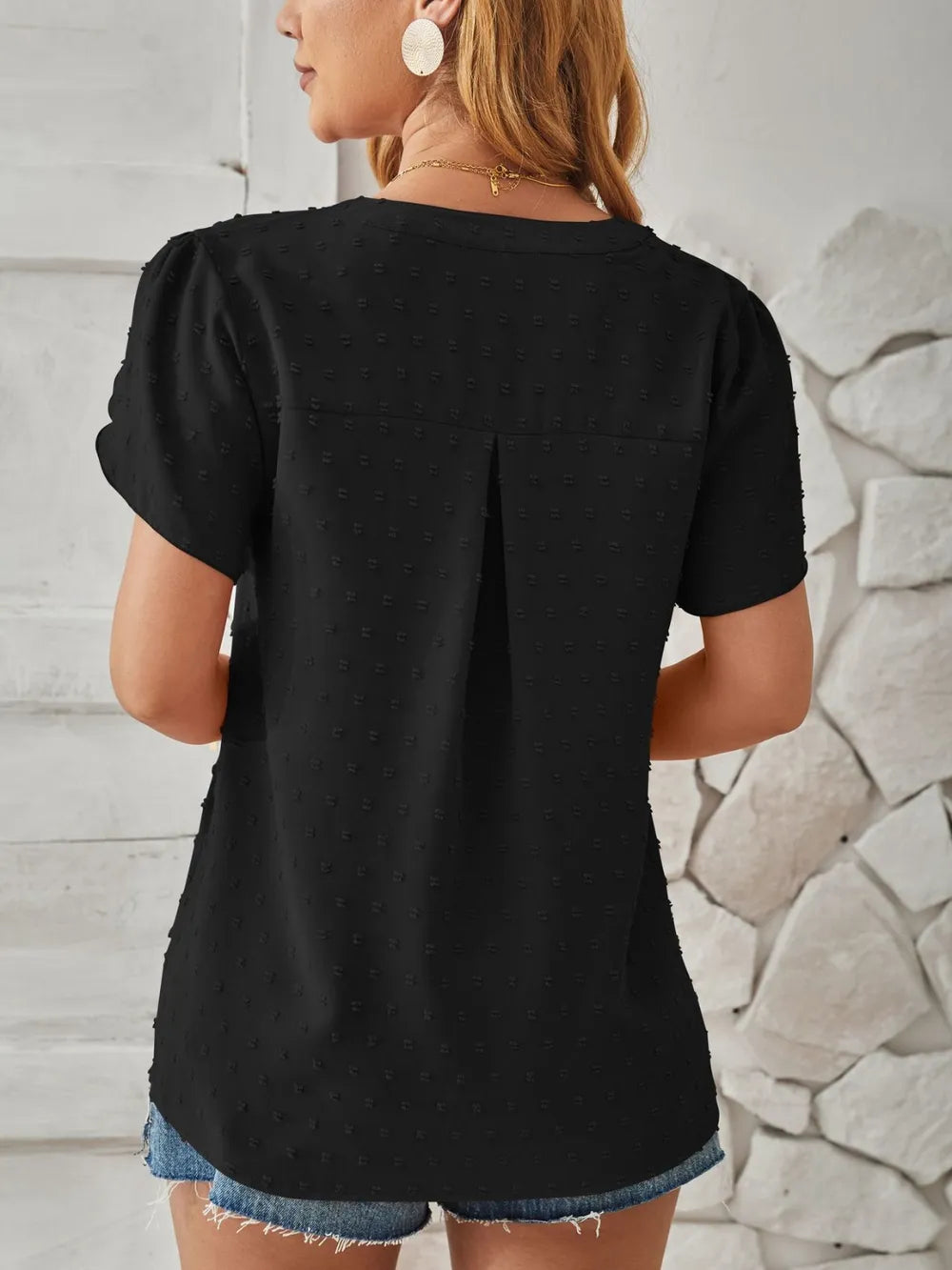 Swiss Dot Notched Petal Sleeve T-Shirt – Trendsi | ClozArt