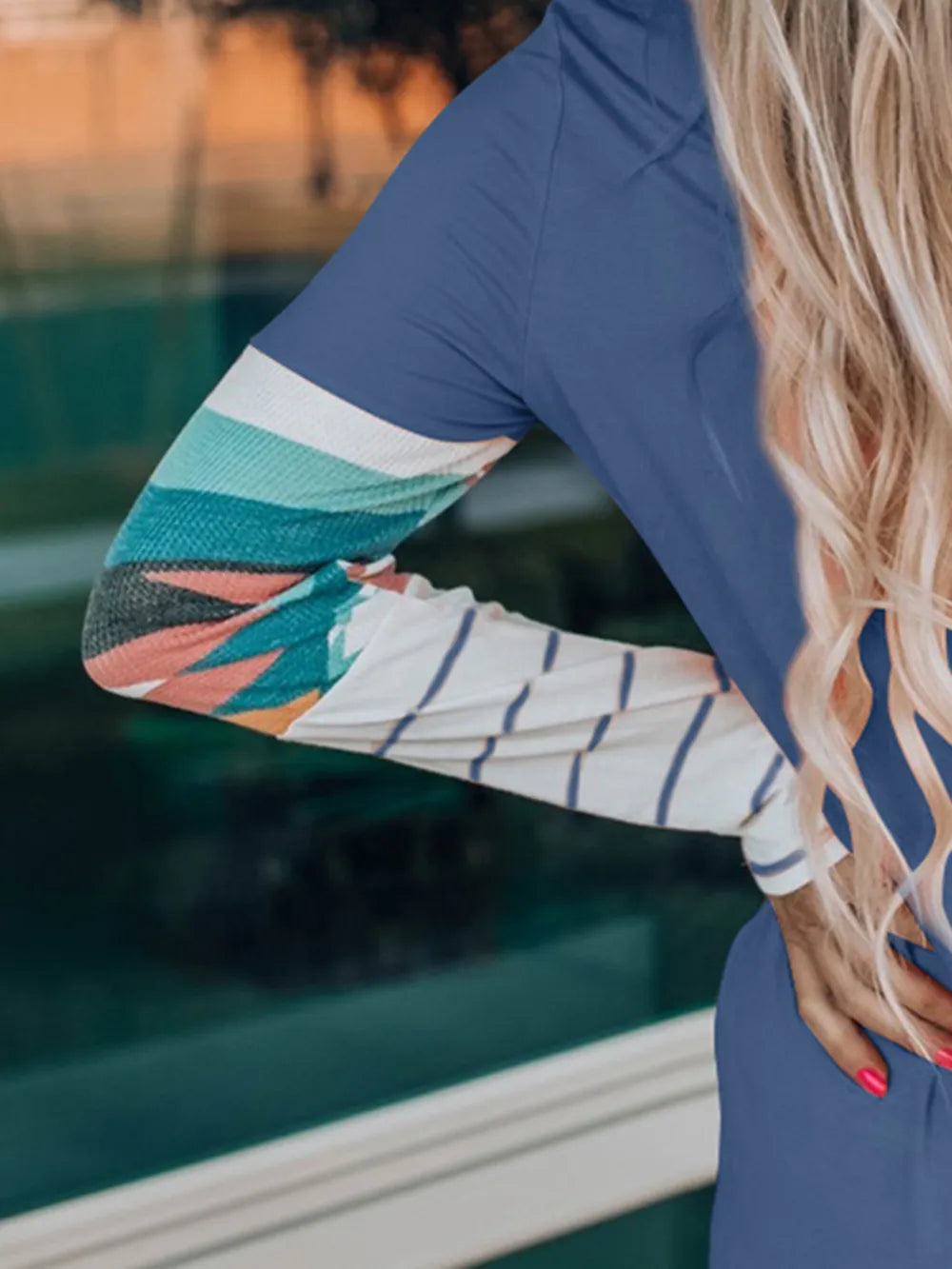 Geometric Round Neck Long Sleeve T-Shirt – Trendsi | ClozArt