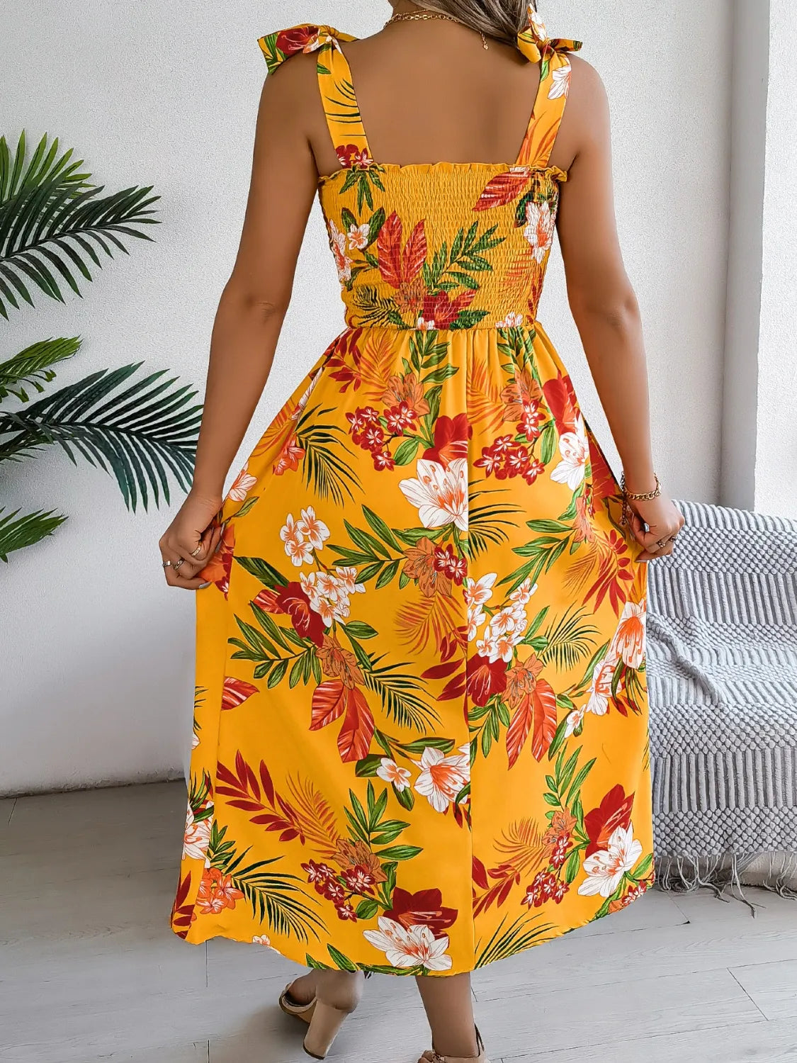Smocked Floral Tie Shoulder Midi Dress – Trendsi | ClozArt