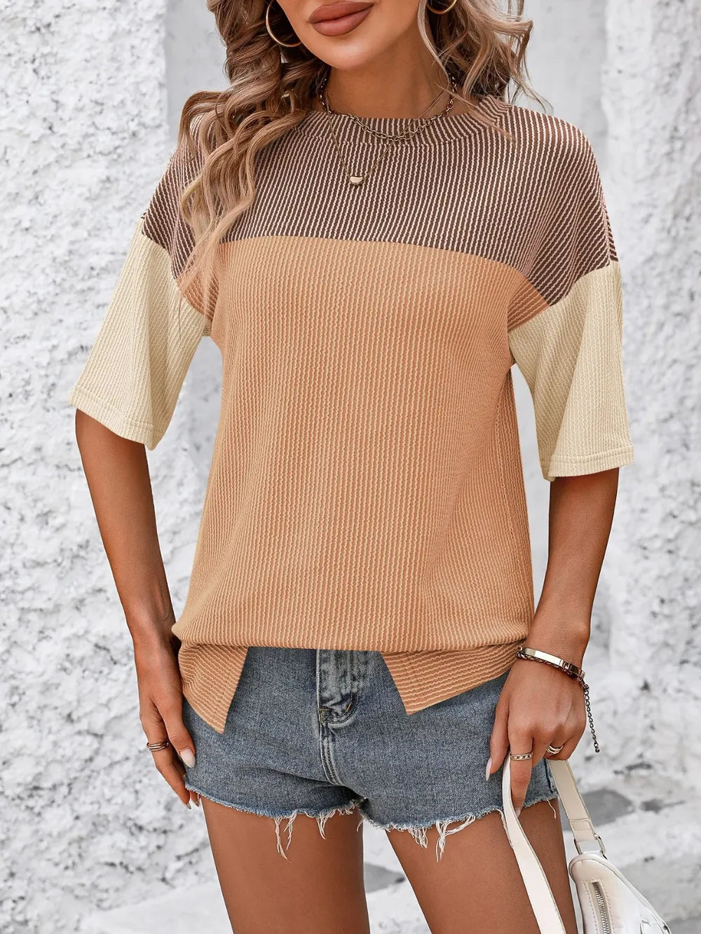 Mandy Color Block Round Neck Half Sleeve T-Shirt – Trendsi | ClozArt