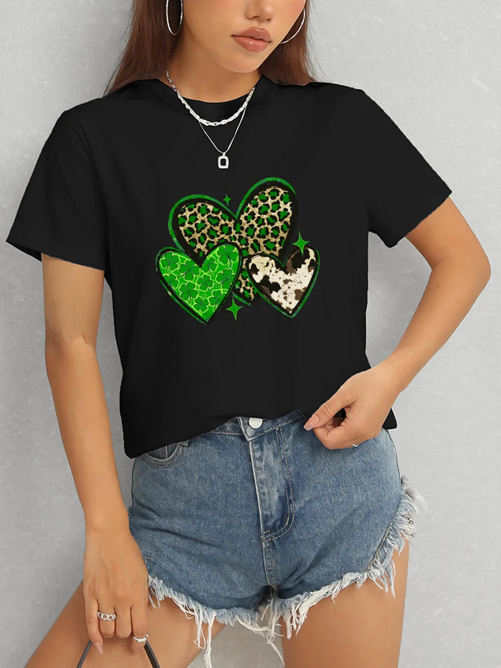 Heart Round Neck Short Sleeve T-Shirt – Trendsi | ClozArt