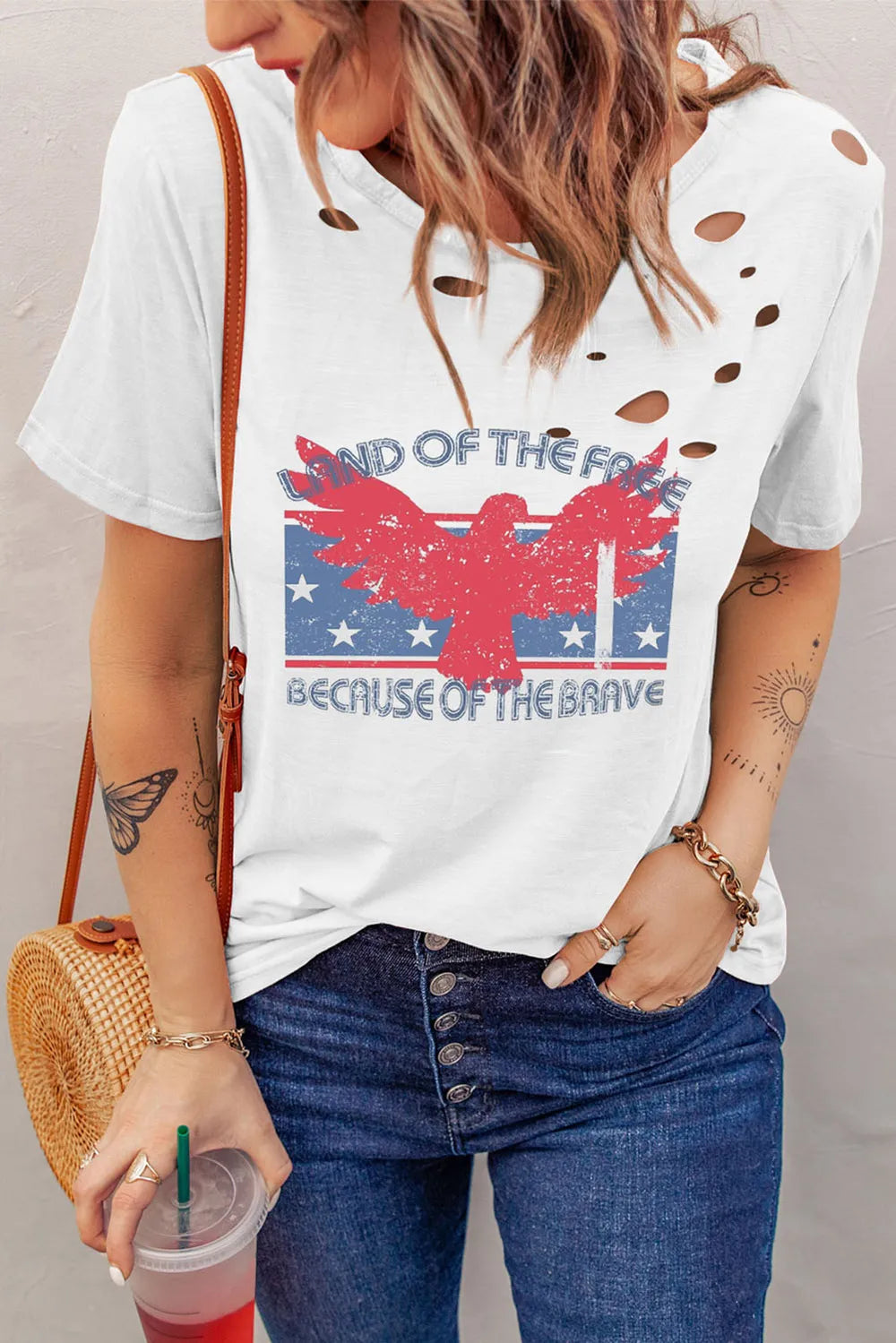 Cutout Graphic Round Neck Short Sleeve T-Shirt – Trendsi | ClozArt