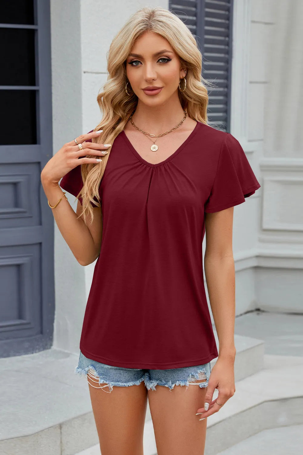 V-Neck Short Sleeve T-Shirt – Trendsi | ClozArt