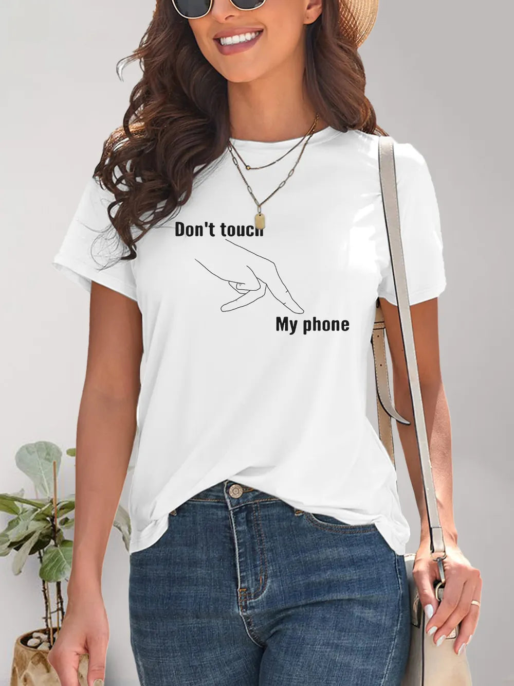 Graphic Round Neck Short Sleeve T-Shirt – Trendsi | ClozArt