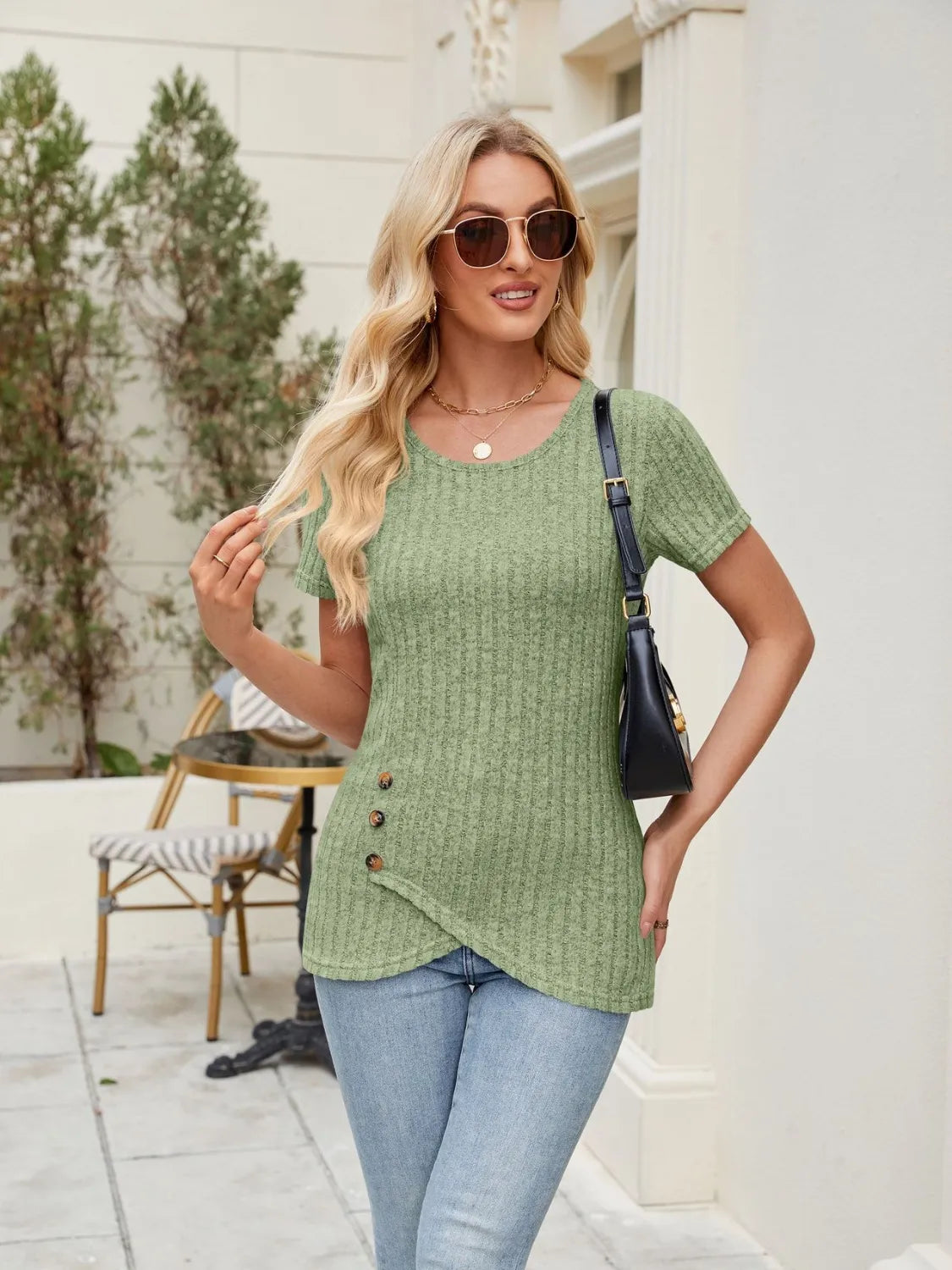Round Neck Short Sleeve T-Shirt – Trendsi | ClozArt