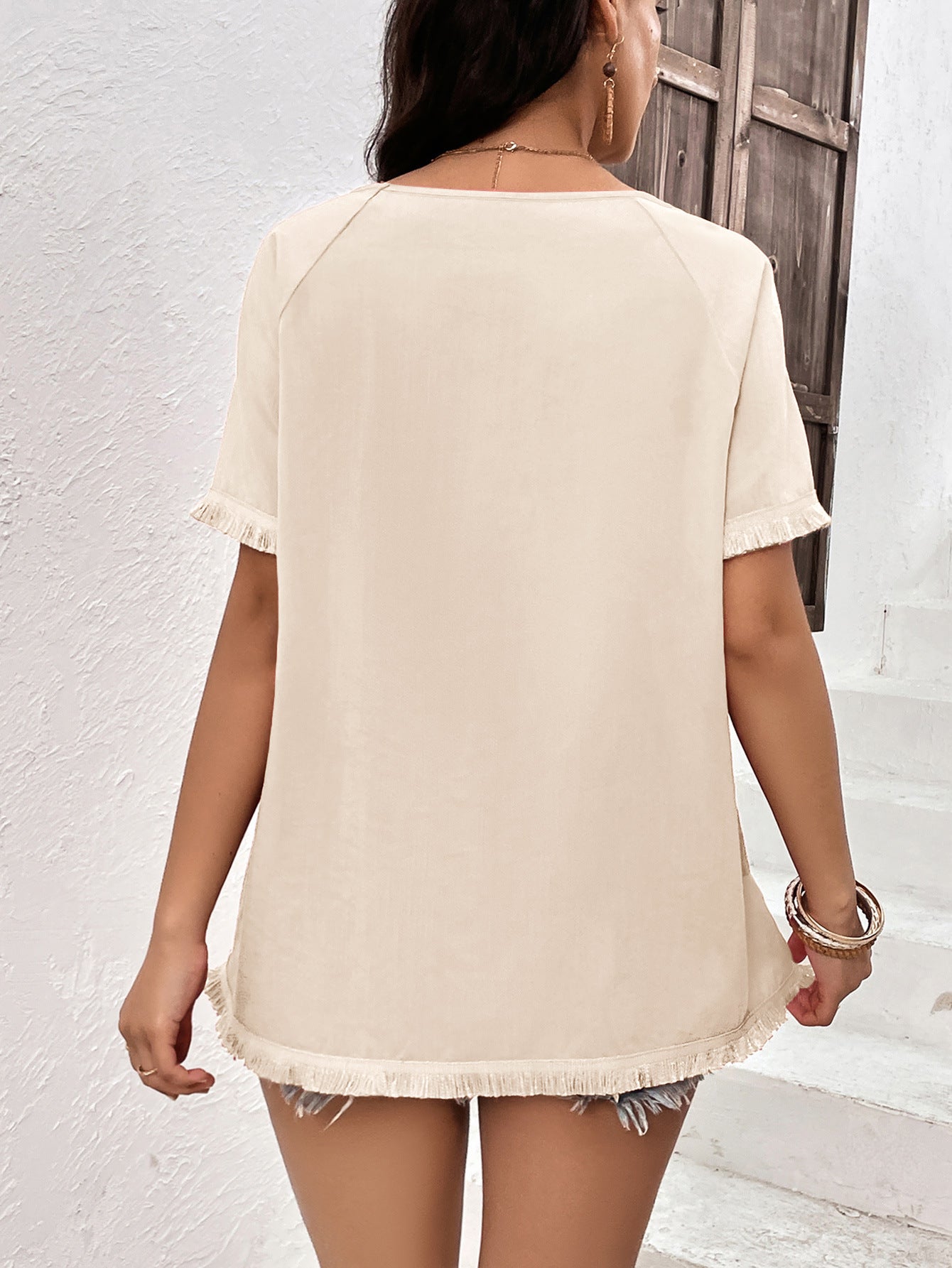 Ivy Lane Round Neck Raglan Sleeve Fringe Detail Top – Trendsi | ClozArt