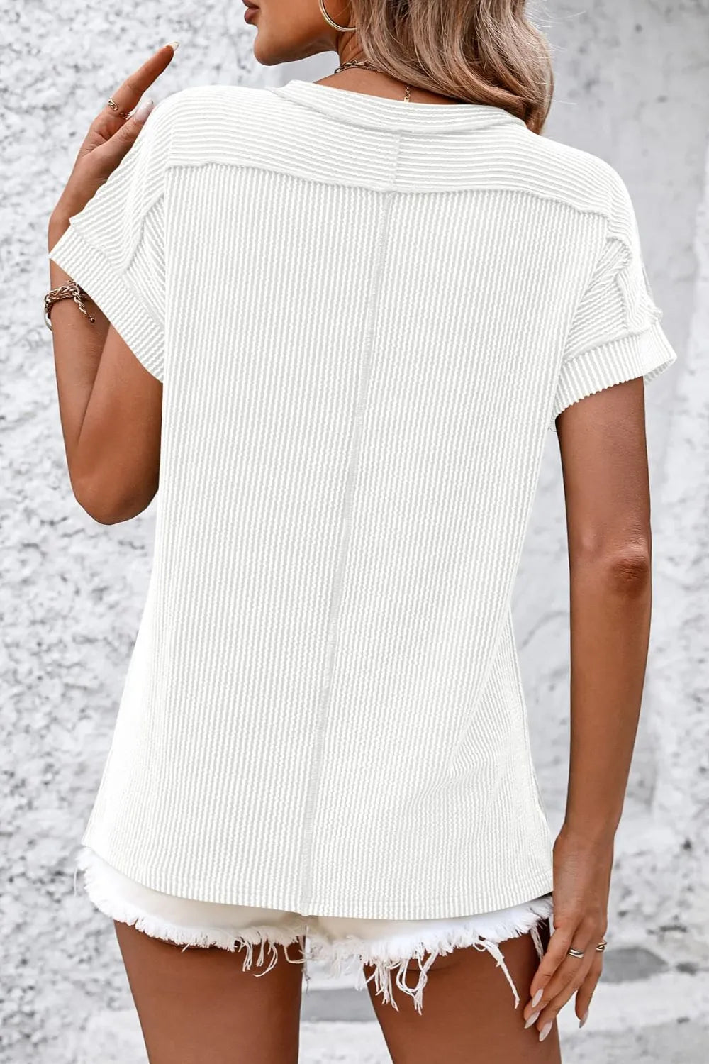 Mandy Striped Round Neck Short Sleeve T-Shirt – Trendsi | ClozArt