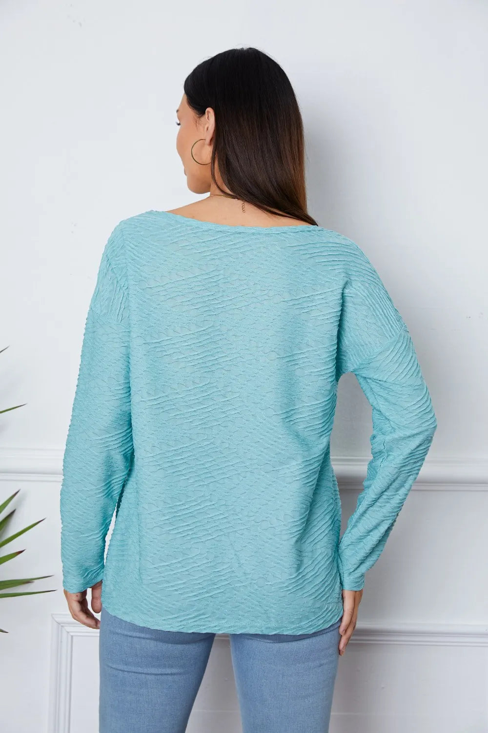 Texture Notched Drop Shoulder Top – Trendsi | ClozArt