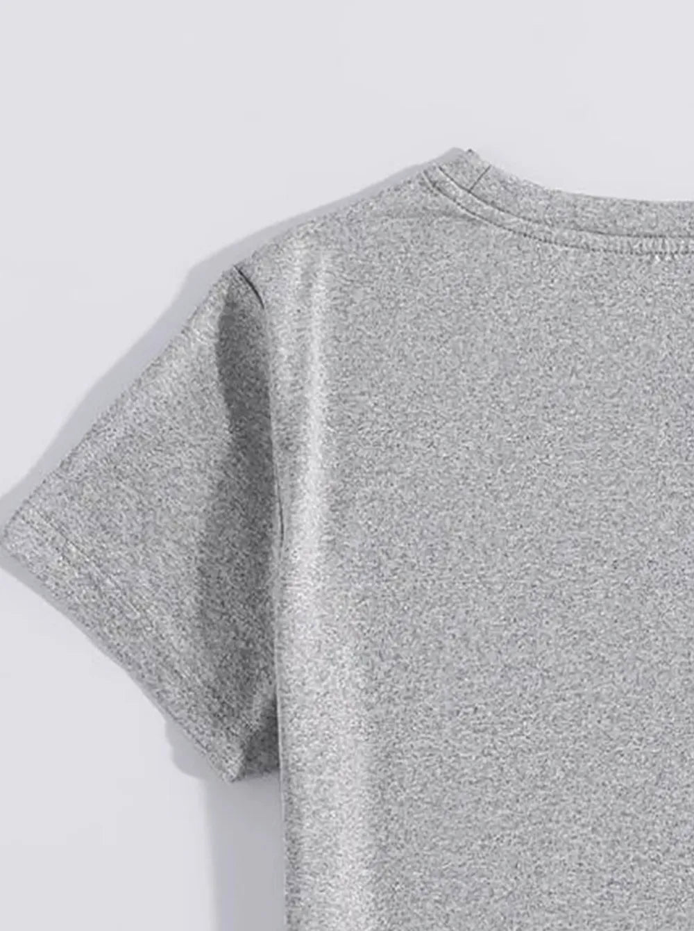 Graphic Round Neck Short Sleeve T-Shirt – Trendsi | ClozArt