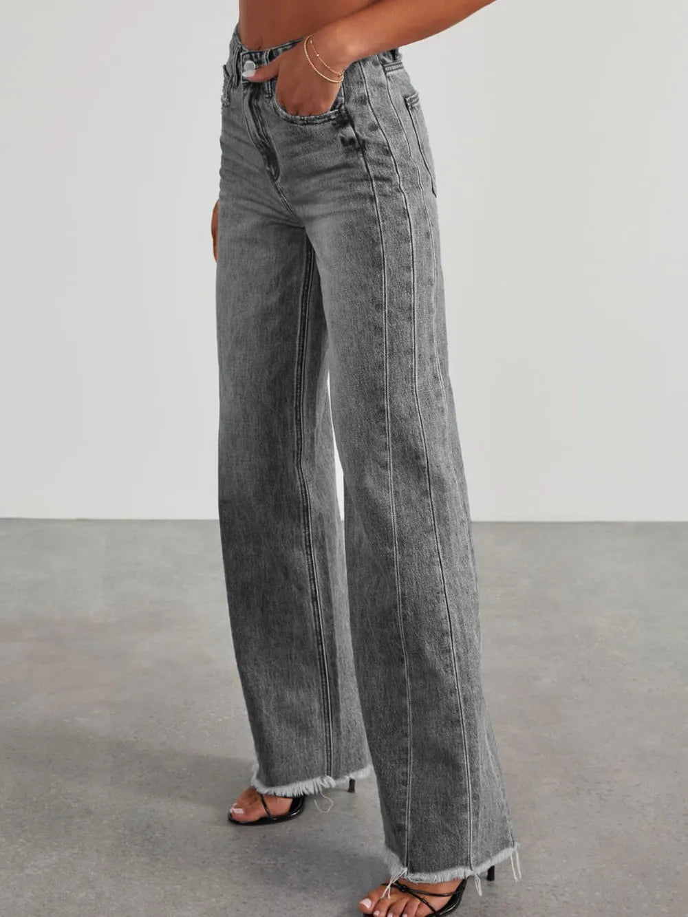 Raw Hem Wide Leg Jeans with Pockets – Trendsi | ClozArt