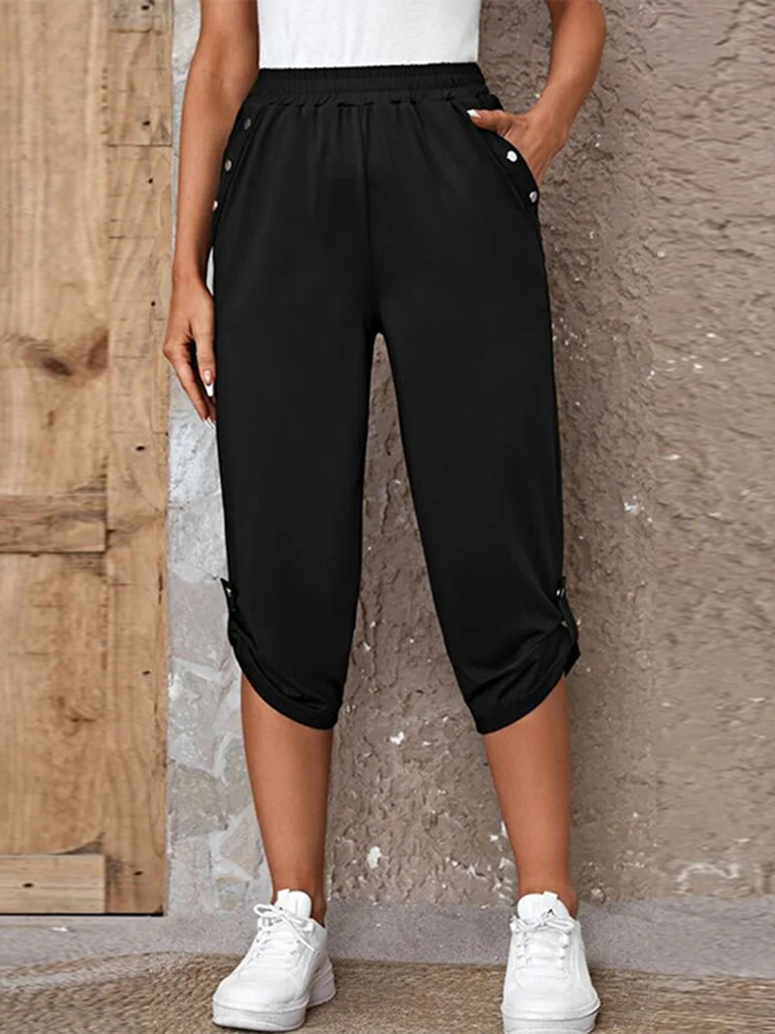 Full Size Roll-Tab Capris Pants – Trendsi | ClozArt
