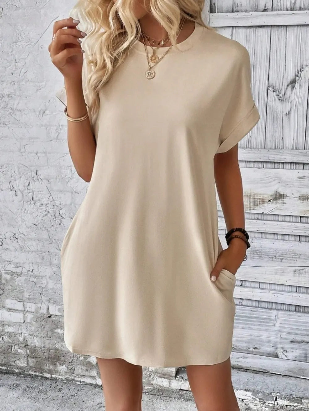 Pocketed Round Neck Short Sleeve Dress – Trendsi | ClozArt