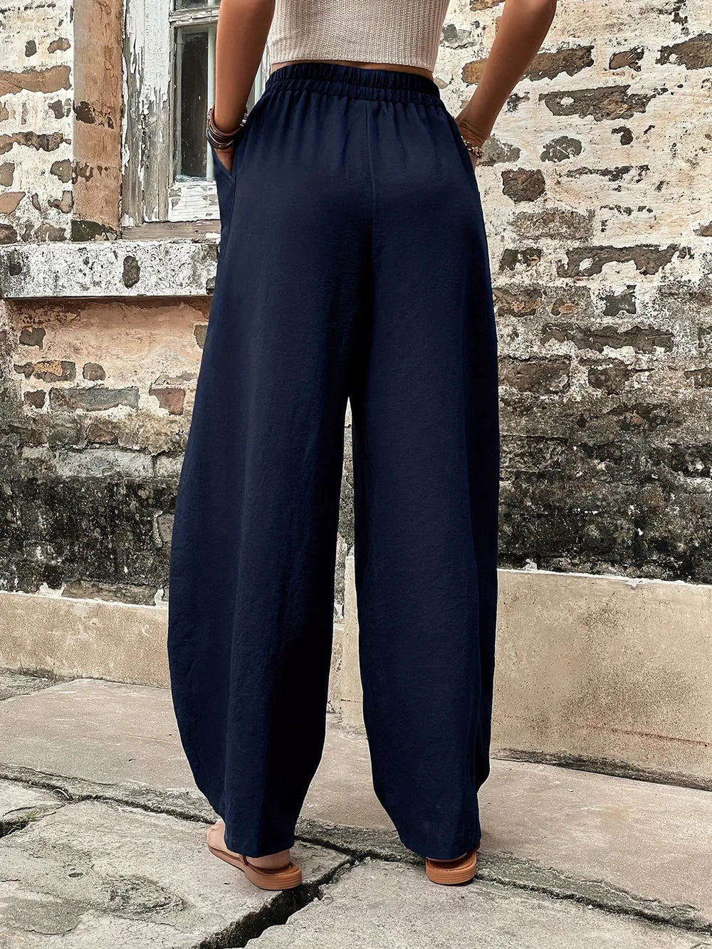 Elastic Waist Pants with Pockets – Trendsi | ClozArt