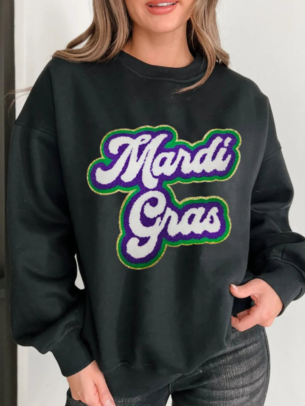 MARDI GRAS Round Neck Drop Shoulder Sweatshirt – Trendsi | ClozArt
