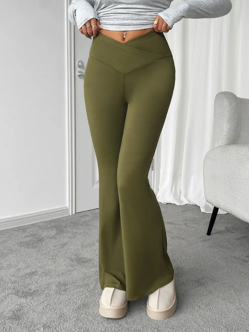 Devine Highly Stretchy Bootcut Pants – Trendsi | ClozArt