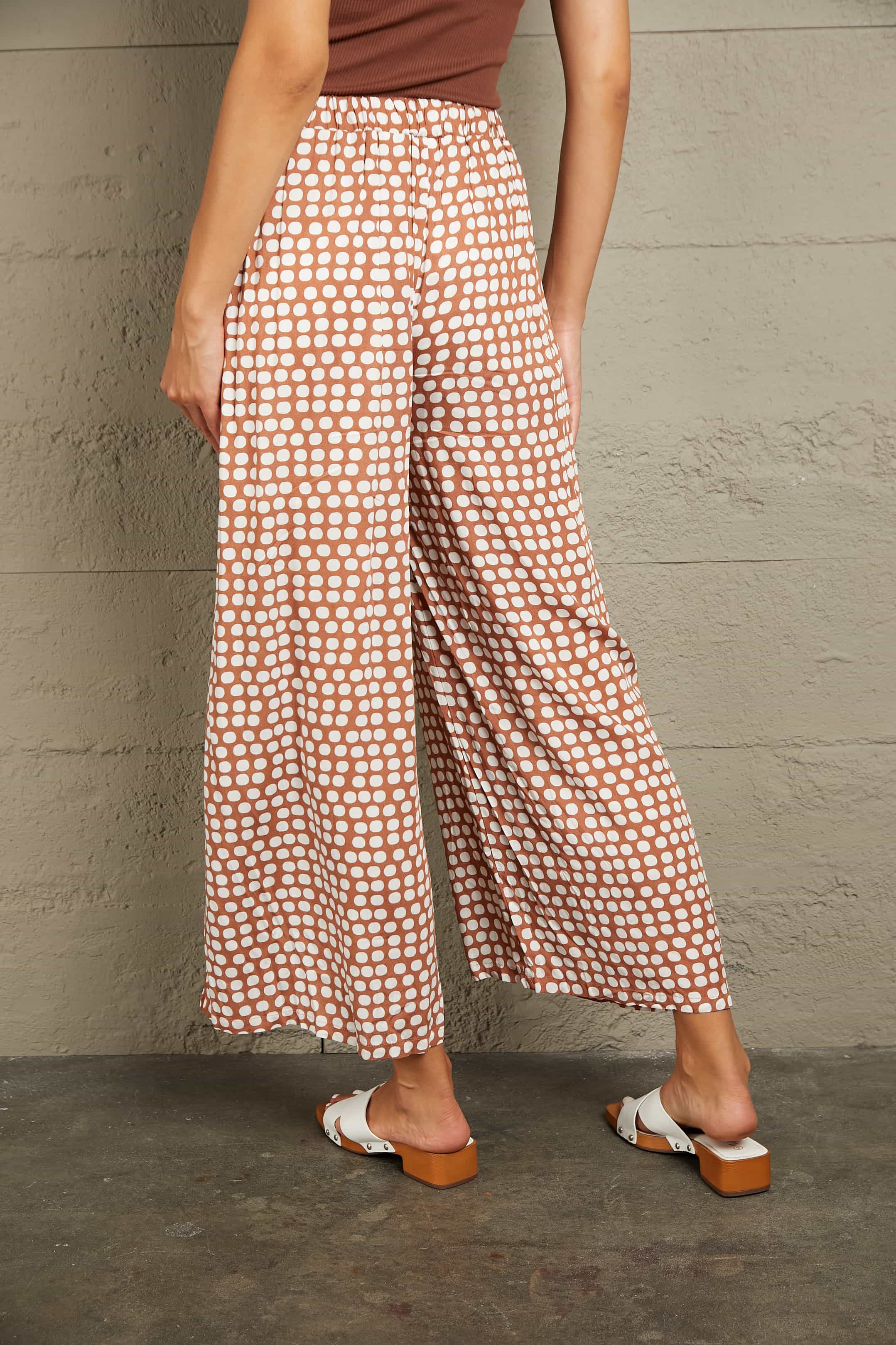 Polka Dot High Waist Wide Leg Pants with Pockets – Trendsi | ClozArt