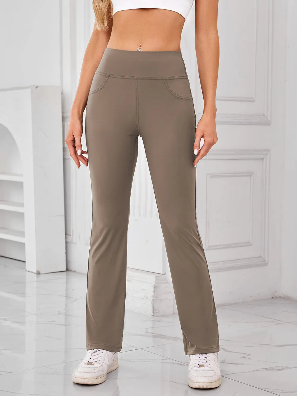 Lovelet High Waist Active Pants with Pockets – Trendsi | ClozArt