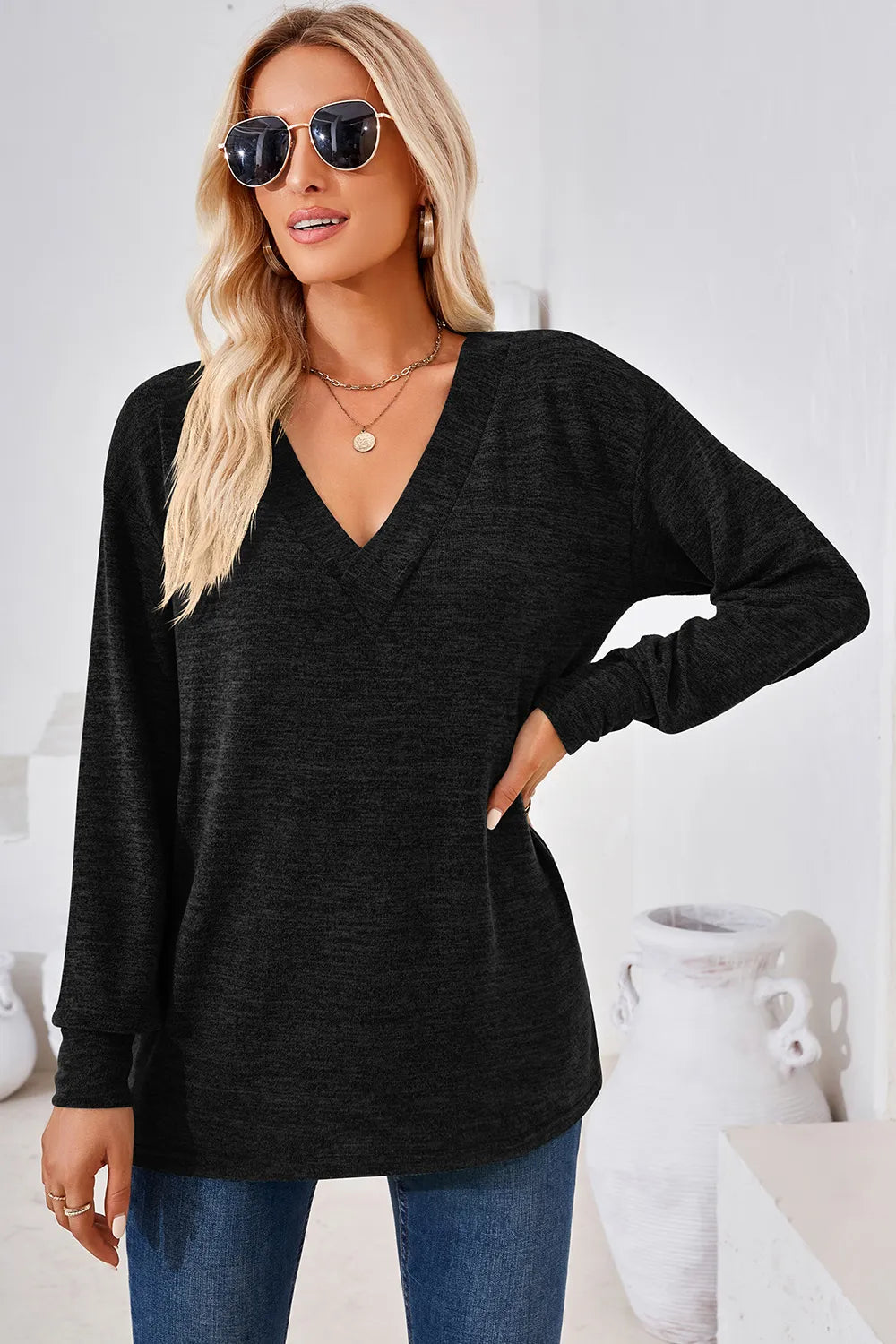 V-Neck Dropped Shoulder T-Shirt – Trendsi | ClozArt