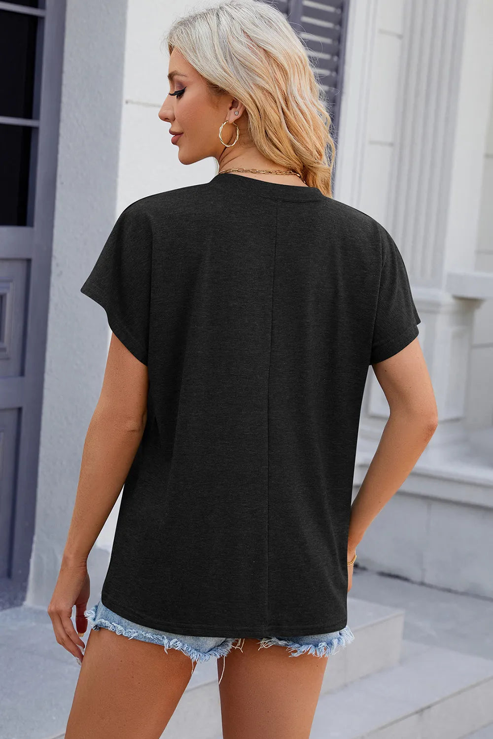 V-Neck Short Sleeve T-Shirt – Trendsi | ClozArt