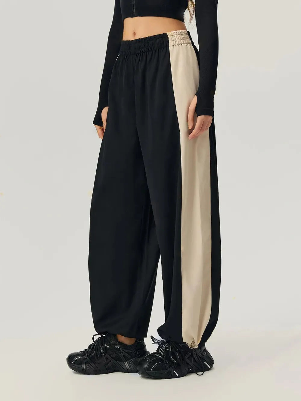 Drawstring Hem Contrast Elastic Waist Pants – Trendsi | ClozArt