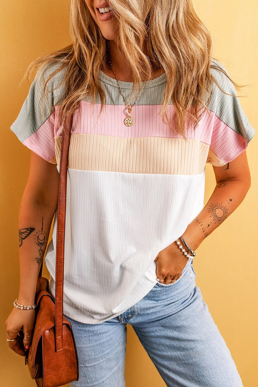 Color Block Round Neck Short Sleeve T-Shirt – Trendsi | ClozArt
