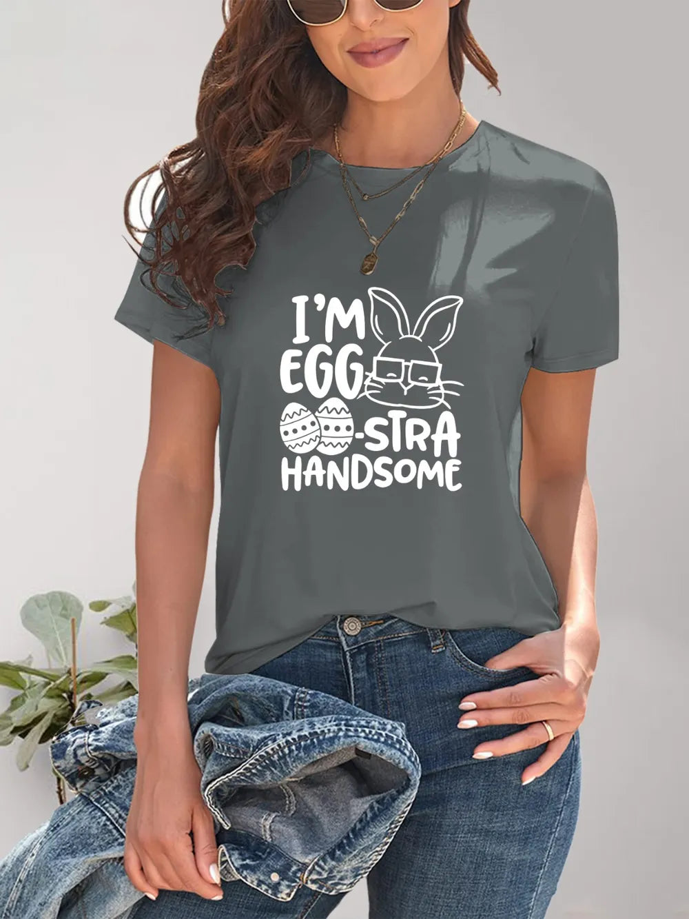 Graphic Round Neck Short Sleeve T-Shirt – Trendsi | ClozArt