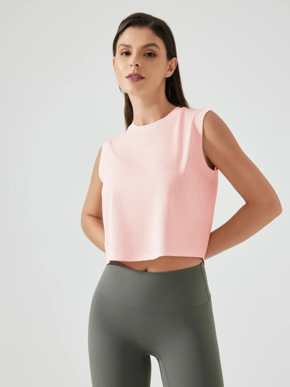 Millennia Round Neck Cropped Active Tank – Trendsi | ClozArt