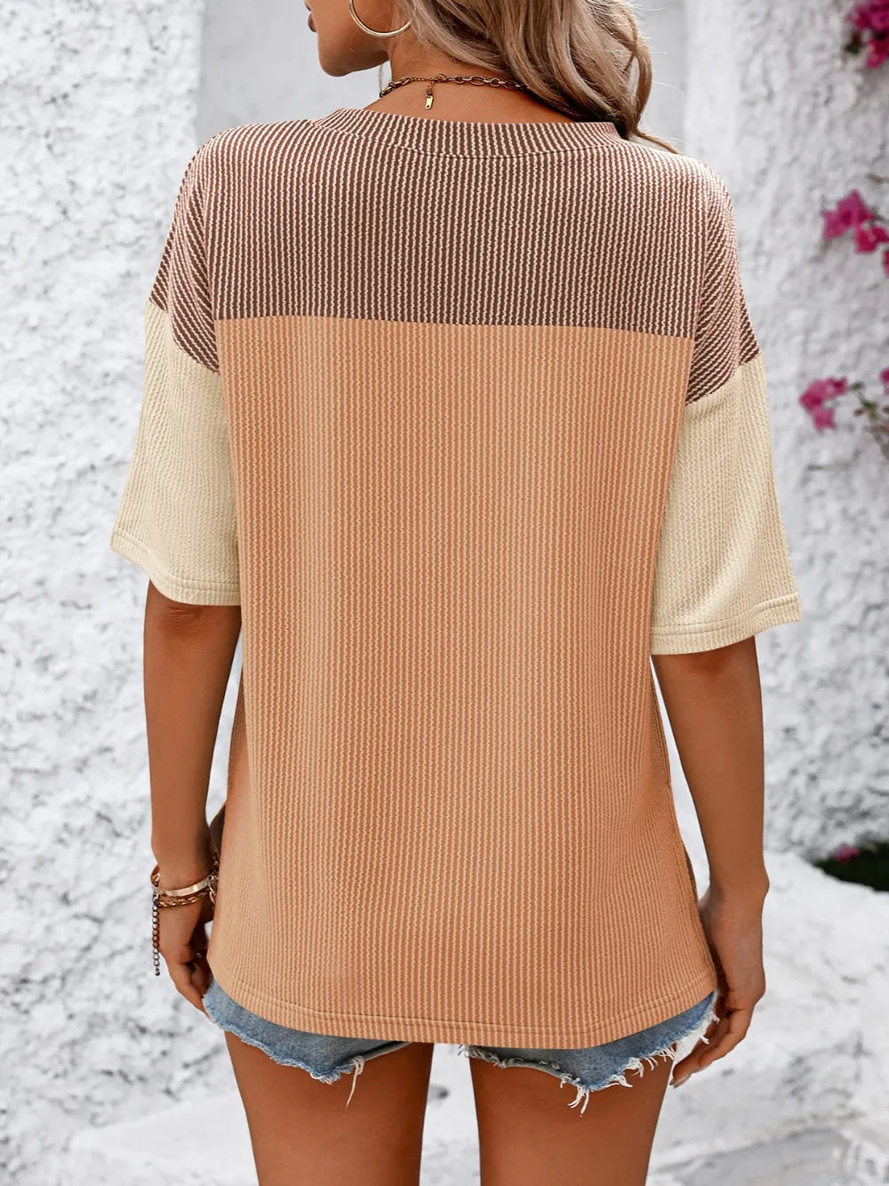 Mandy Color Block Round Neck Half Sleeve T-Shirt – Trendsi | ClozArt