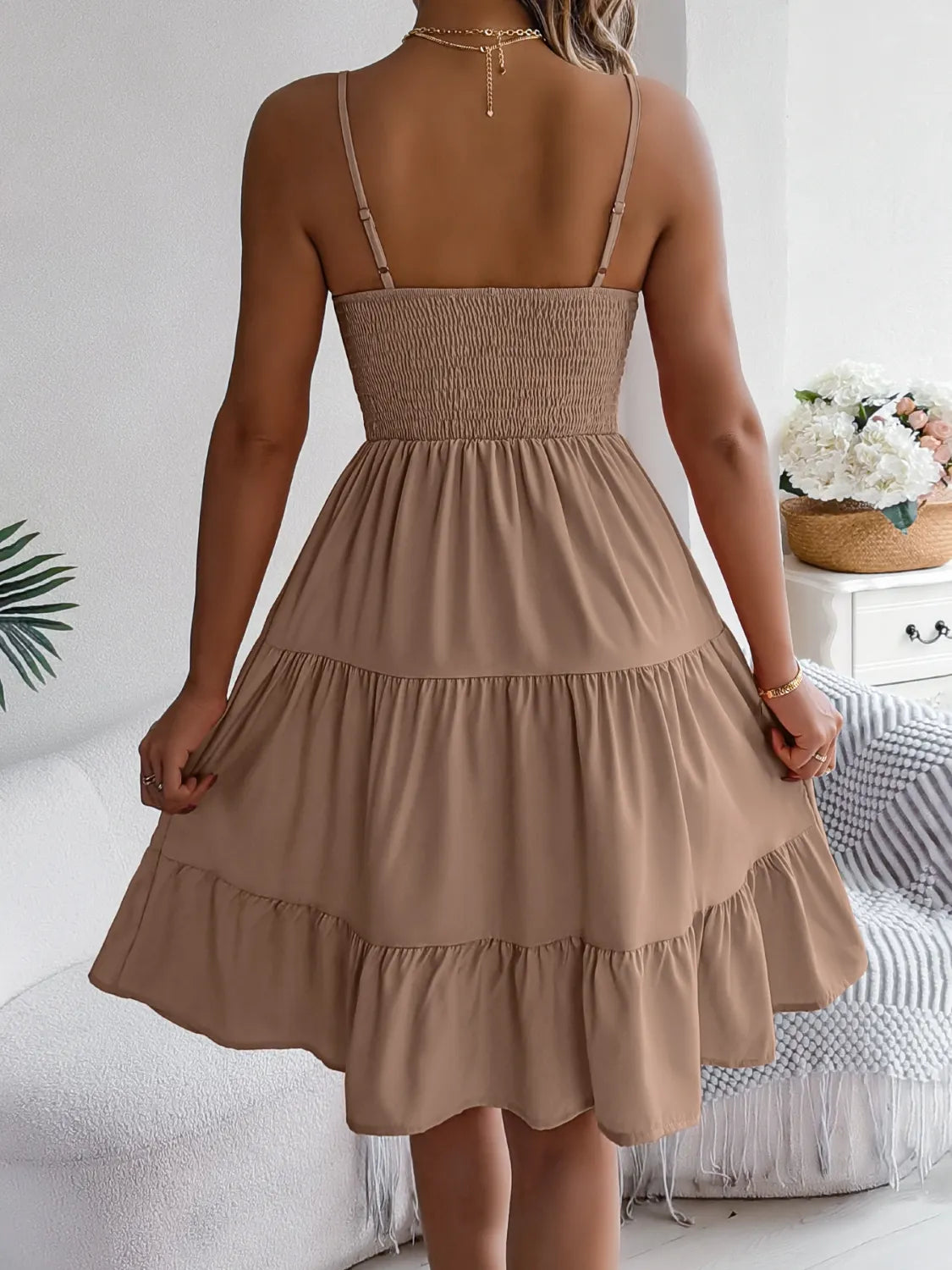 Smocked Back Tiered Cami Dress – Trendsi | ClozArt