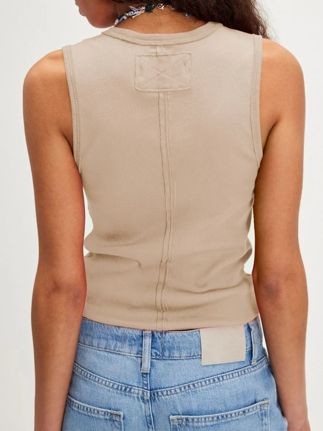 V-Neck Wide Strap Tank – Trendsi | ClozArt