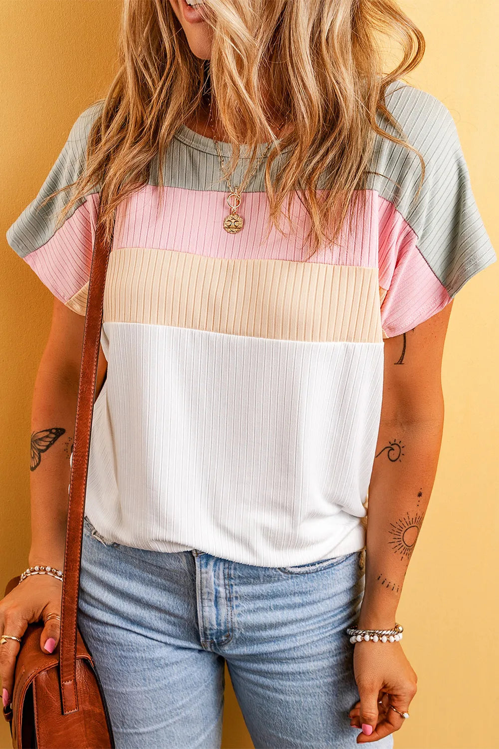 Color Block Round Neck Short Sleeve T-Shirt – Trendsi | ClozArt
