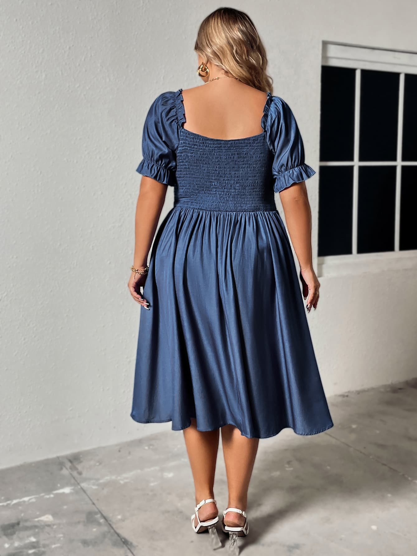 Honey Plus Size Ruched Sweetheart Neck Dress – Trendsi | ClozArt