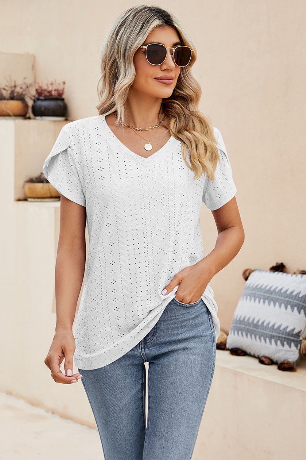 Eyelet Petal Sleeve V-Neck Knit Top – Trendsi | ClozArt