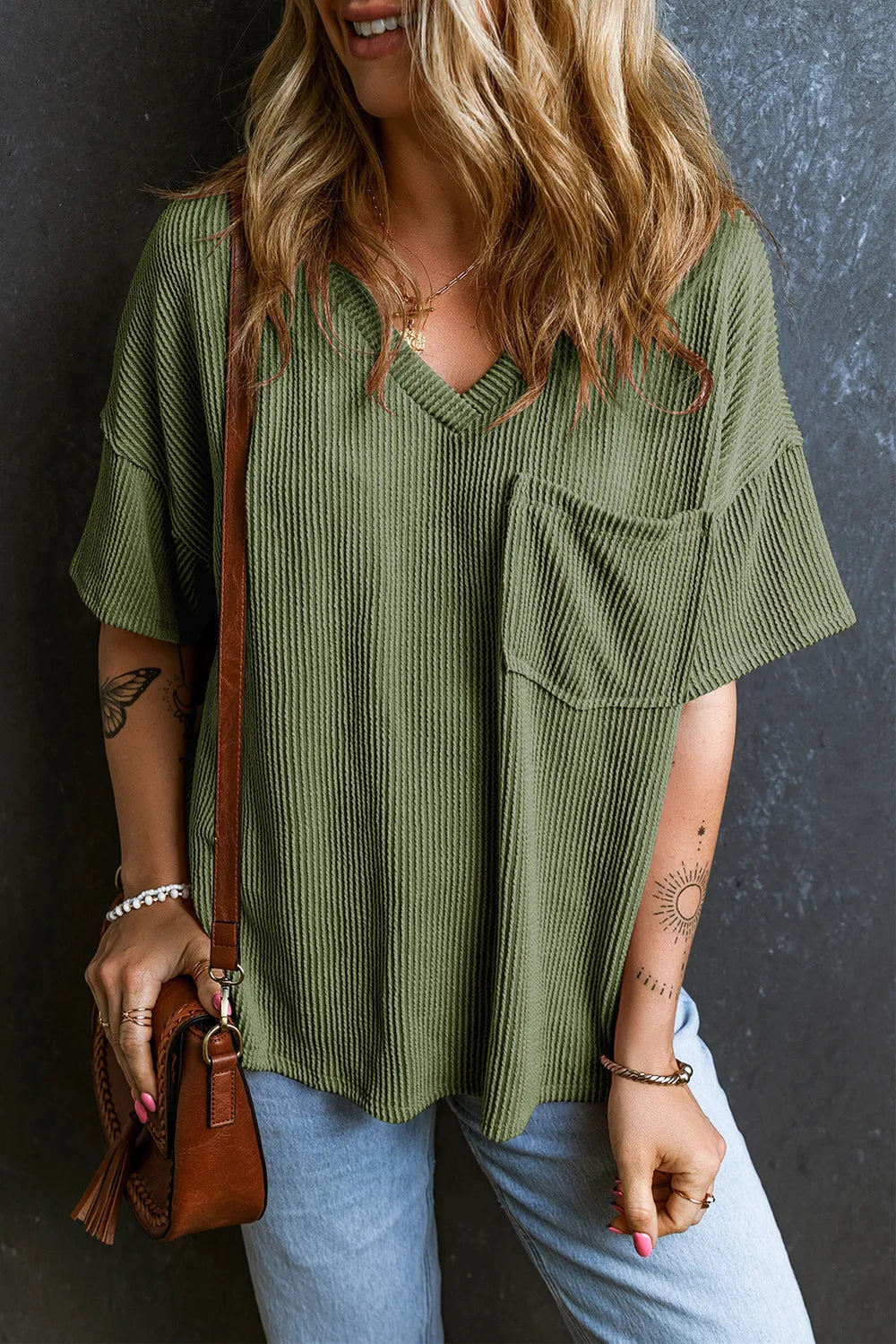 Textured V-Neck Dropped Shoulder T-Shirt – Trendsi | ClozArt