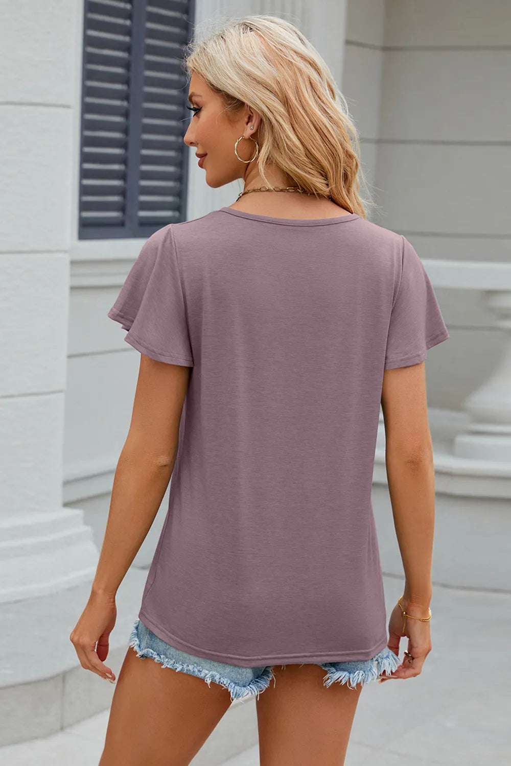 V-Neck Short Sleeve T-Shirt – Trendsi | ClozArt
