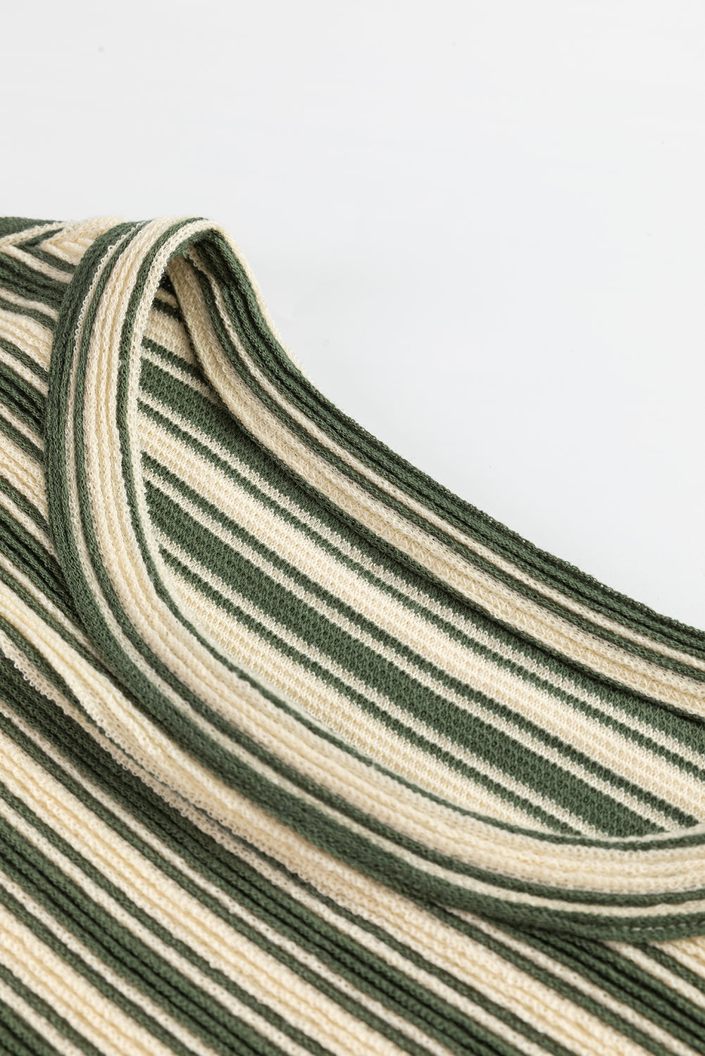 Green Stripe Textured Side Slit Crew Neck T Shirt – Shewin | ClozArt