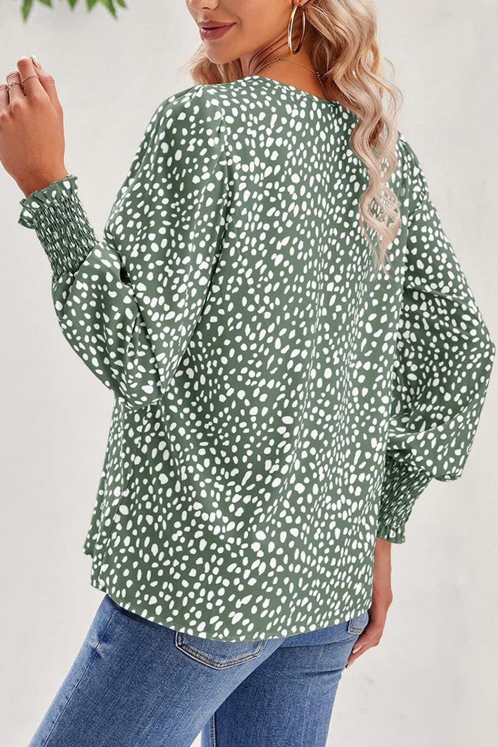 Printed V-Neck Smocked Lantern Sleeve Blouse – Trendsi | ClozArt
