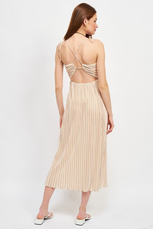SPAGHTETTI STRAP MAXI DRESS – Emory Park | ClozArt